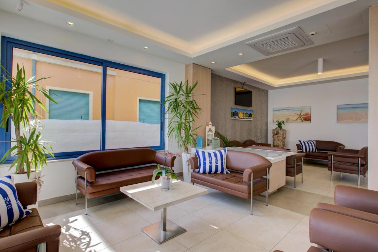 Hotel Alexandra - Beach Front - Healthy Xxl Breakfast & Brunch Until 12 30 - Parking Included Misano Adriatico Exterior foto